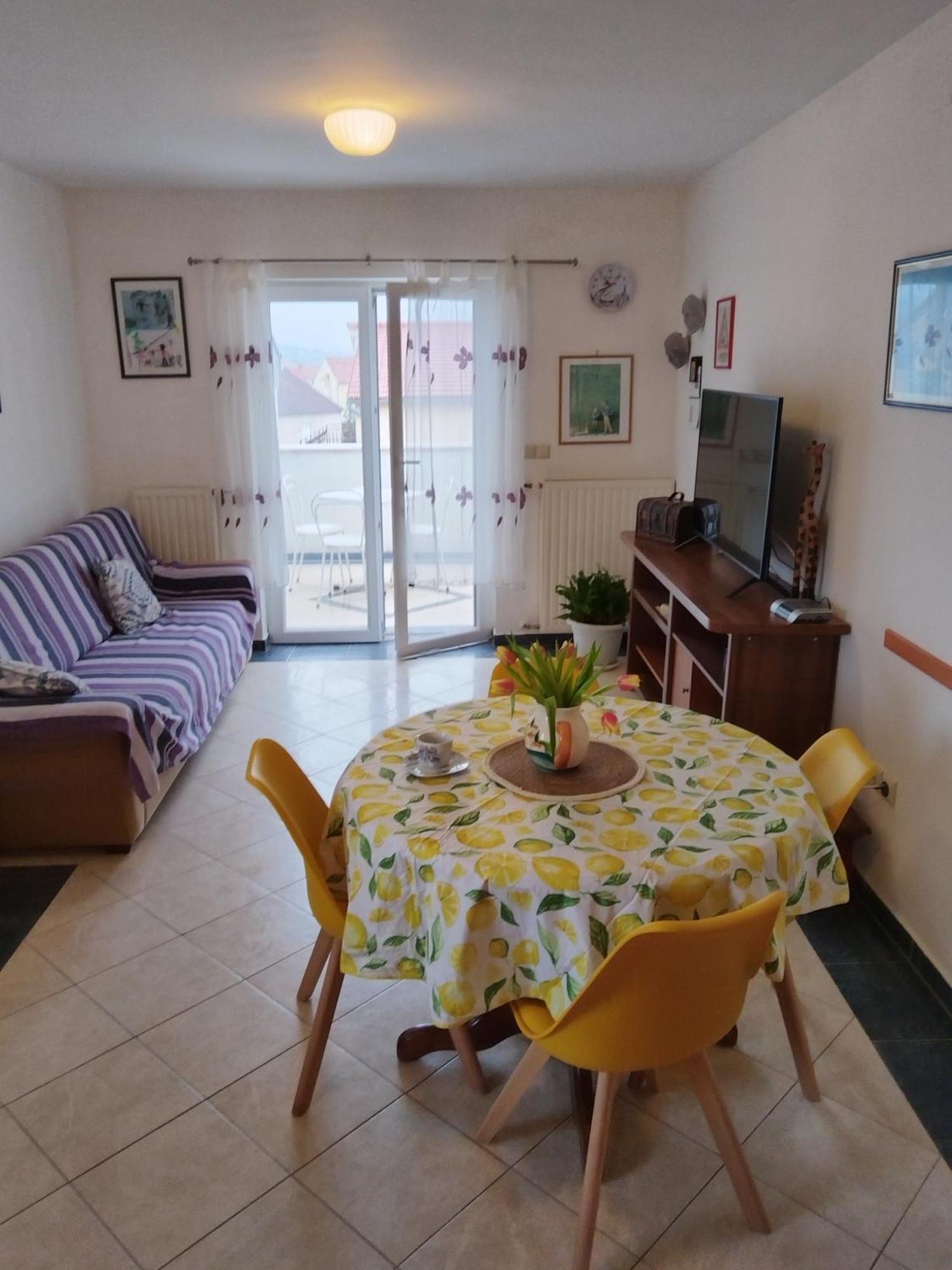 Apartment Ljudmila Vodice Eksteriør bilde